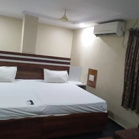 Hotel Abhiram Palace-2