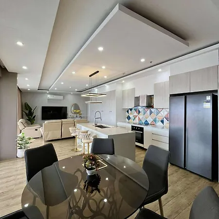 Chequers Suites Subic Bay-3