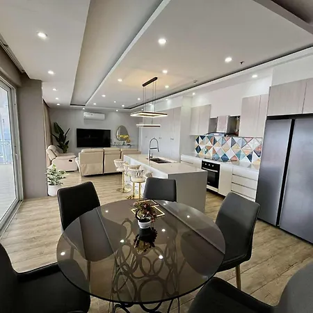 Chequers Suites Subic Bay-2