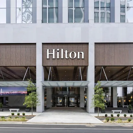 Hilton Arlington Rosslyn The Key-2