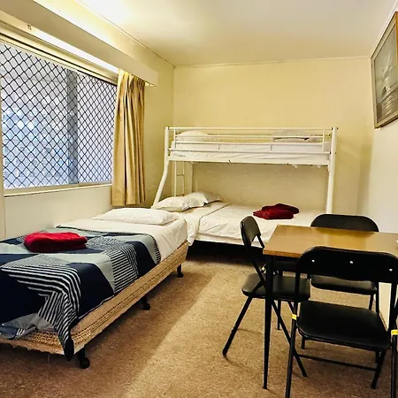 Inland Oasis Motel-2