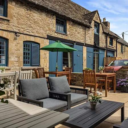 The Golden Pheasant Inn-3