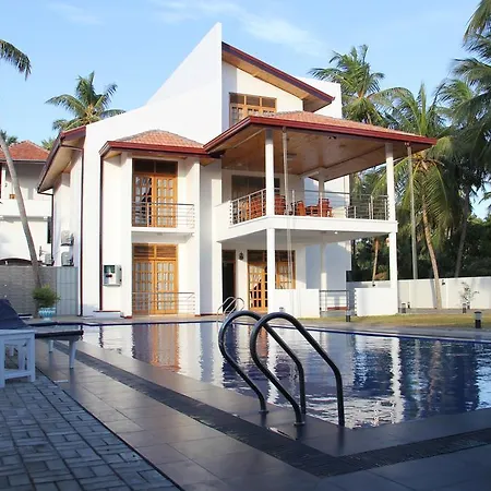 Bluewater Beach Resort-3