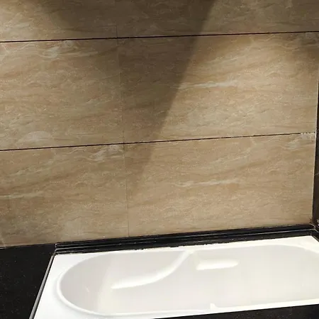 The Crown Business Hotel-2