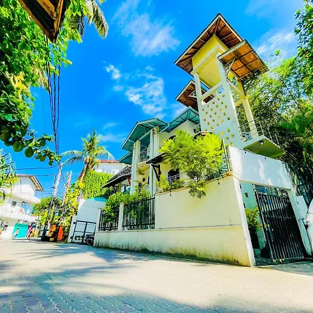 Primrose Guest House In Unawatuna-2
