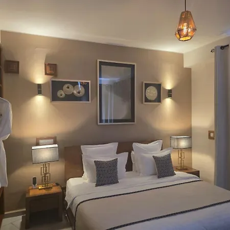 Andriana Luxury-3