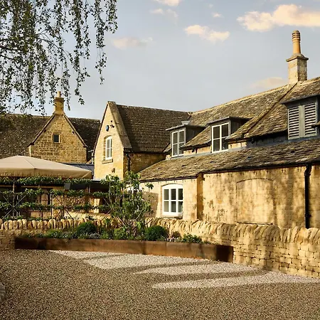 House Of George W Davies-2