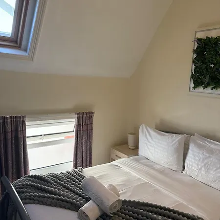 Bronte House - Blackpool-2