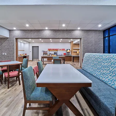 Hampton Inn & Suites Omaha Un Medical Center Area-3