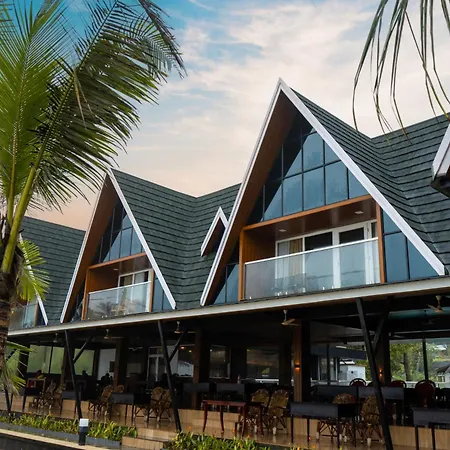 Palm Treeheritage Beach Resort-3