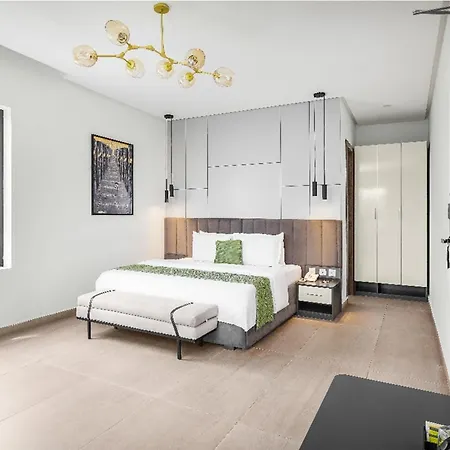 Vertus Hotel And Suites-3