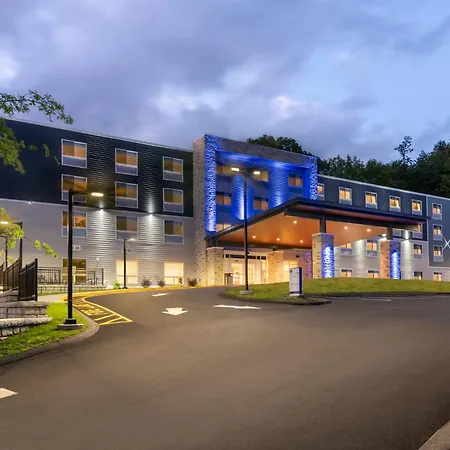 Holiday Inn Express & Suites Pittsfield-Lenox-Berkshires By Ihg-3
