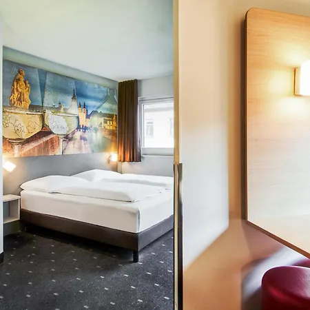 B&B Hotel Wuerzburg-City-3