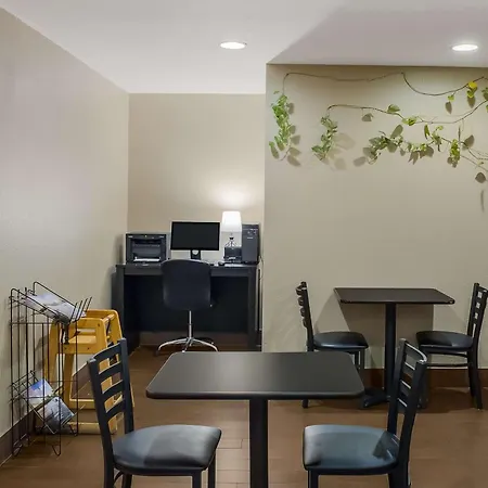 Surestay Plus By Best Western Mesa Superstition Springs-3