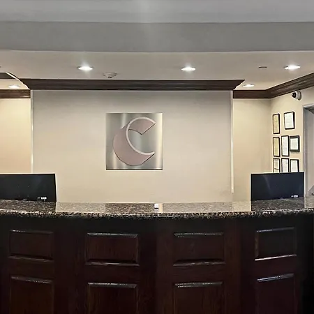 Comfort Suites Oshkosh West-2