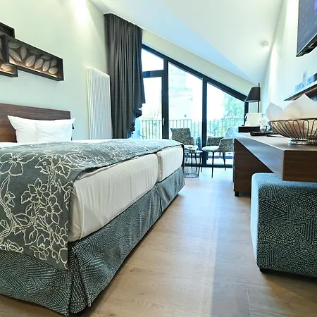 Parkhotel "Am Schaenzchen"-3