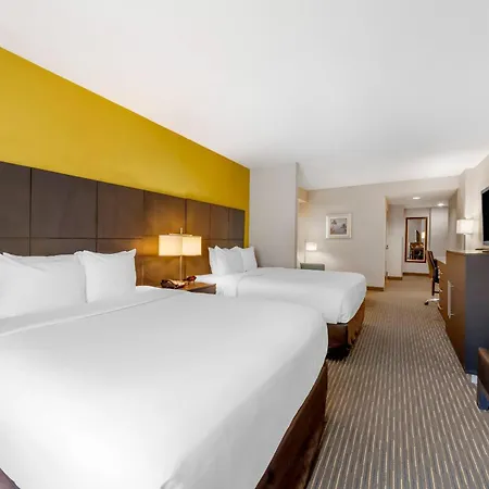 Comfort Suites Miami Airport North-2