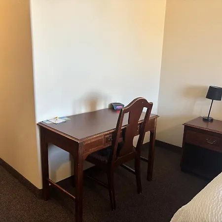 Days Inn By Wyndham Beaver-2