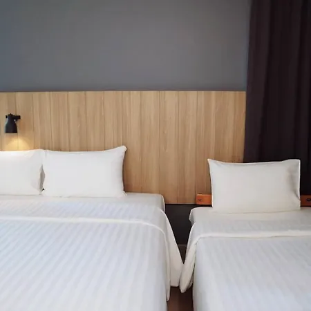 Mii Hotel Srinakarin - Sukhumvit-3