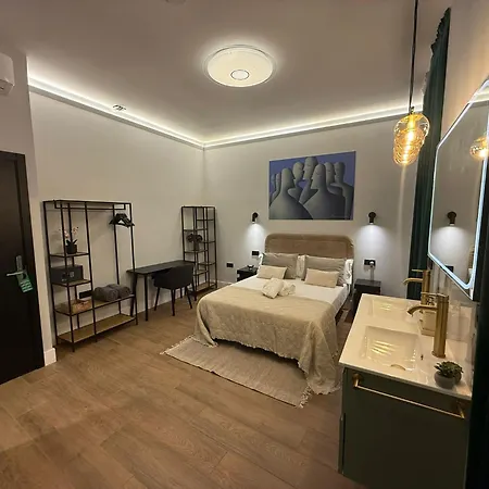 Ventura Luxury-3