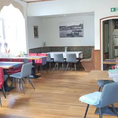 Hotel Zur Fähre-2