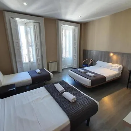 Plaza Dort Rooms I-3