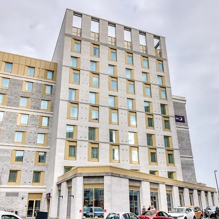 Premier Inn Dublin City North Docklands-2