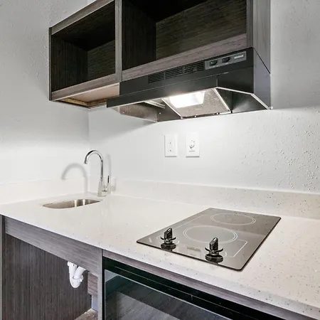 Southern Suites Kennesaw-3