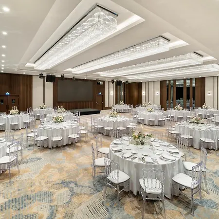 Crowne Plaza Istanbul - Ortakoy Bosphorus By Ihg-2
