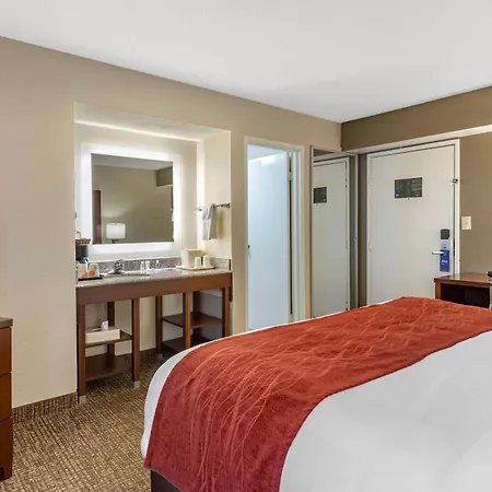 Comfort Inn & Suites Little Rock Airport-3