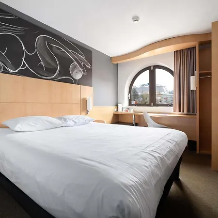 Ibis Southampton-2