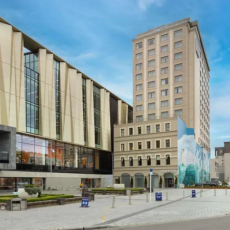 Novotel Christchurch Cathedral Square-2