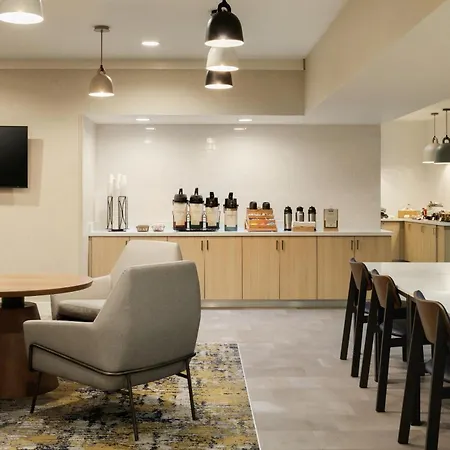 Fairfield Inn & Suites By Marriott Miami Airport South-2