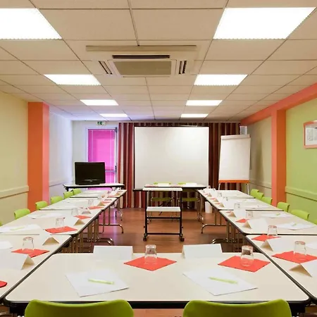 ibis Styles Bourg en Bresse-3