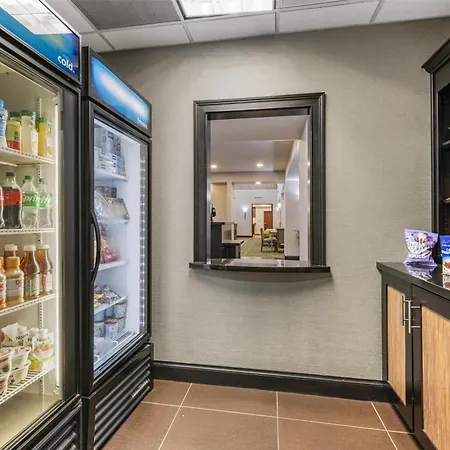 Hampton Inn & Suites Crawfordsville-3