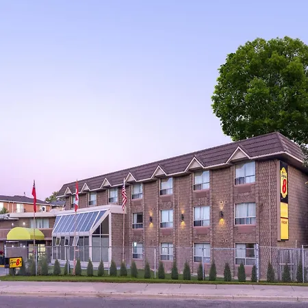 Super 8 By Wyndham Toronto East On-3