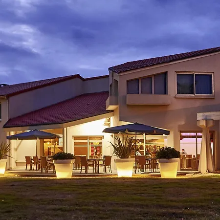 ibis Styles Cholet-2