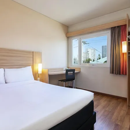 Nobile Inn Santiago-2