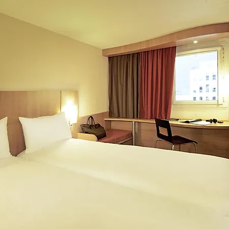 Ibis Leiden Centre-2