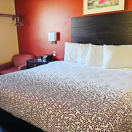 Budgetel Inn & Suites-3