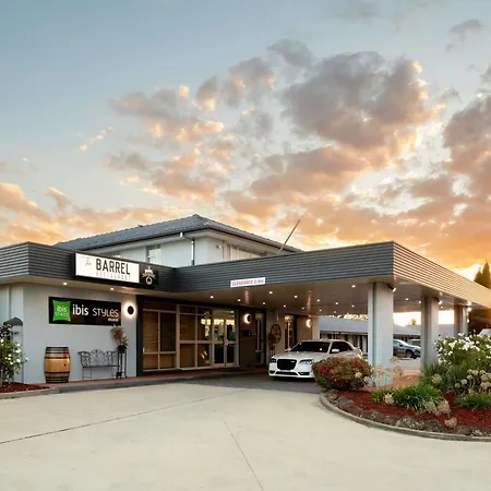 Ibis Styles Orange-2