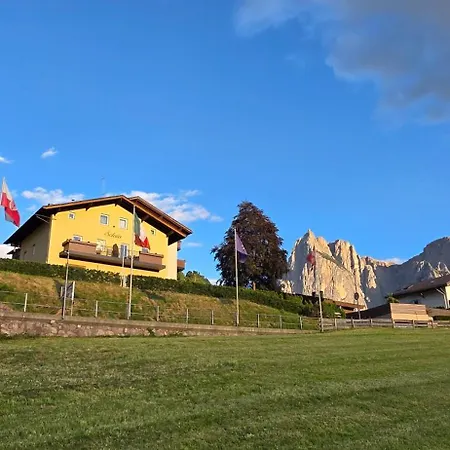 Solaia Hotel & Guesthouse-2
