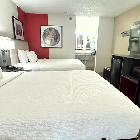 Ramada By Wyndham Pelham-2