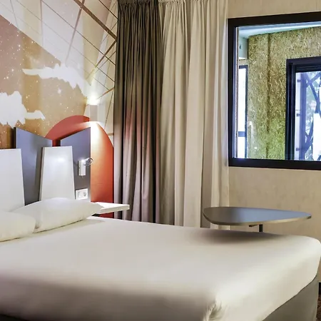 Ibis Styles Poitiers Centre-2