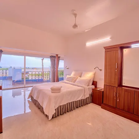 Alleppey Holiday Beach Resort - Sea View Rooms With Direct Beach Access-3