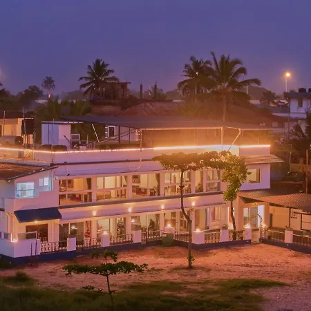 Alleppey Holiday Beach Resort - Sea View Rooms With Direct Beach Access-2