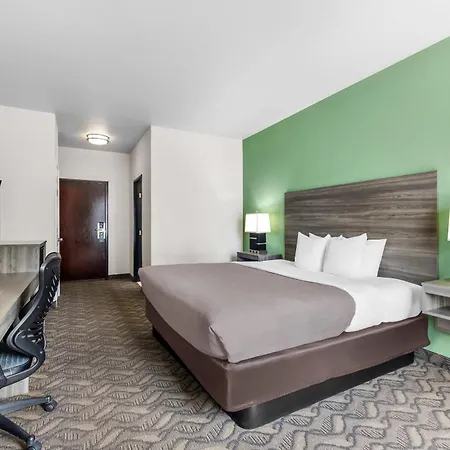 Quality Inn & Suites Salt Lake City Airport West-2
