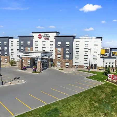 Best Western Plus Service Inn & Suites-3