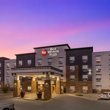 Best Western Plus Service Inn & Suites-3