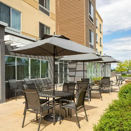 Fairfield Inn & Suites By Marriott Geneva Finger Lakes-2